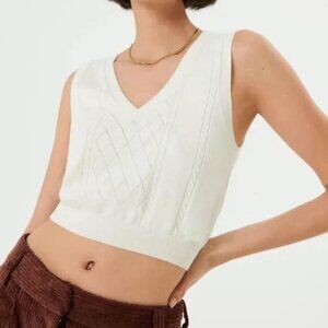 SUNDAY BEST Quinn Cropped Sweater Vest in Cream Size XS